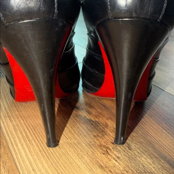 Christian Louboutin Orniron Black Calf Leather Heeled Boots sz 36 (5.5-6US) - Picture 5 of 10